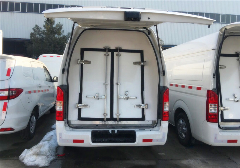 ����G7������܇