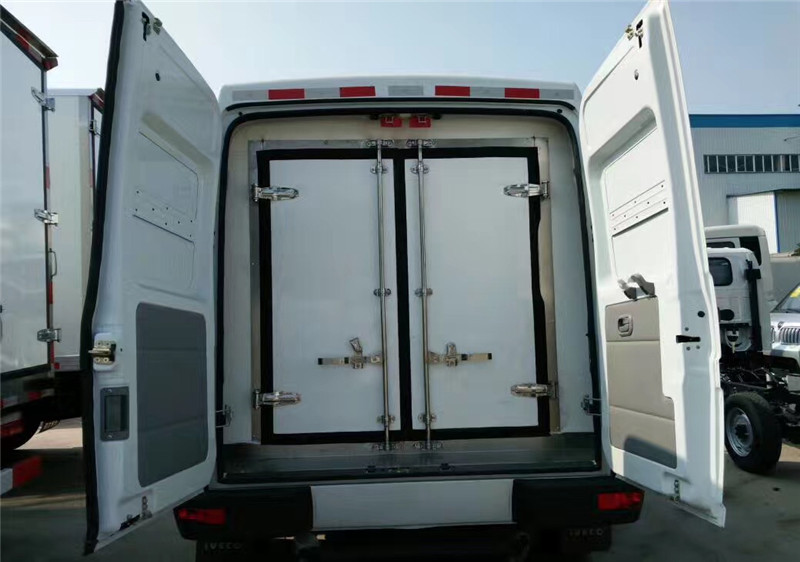 �������S��������܇