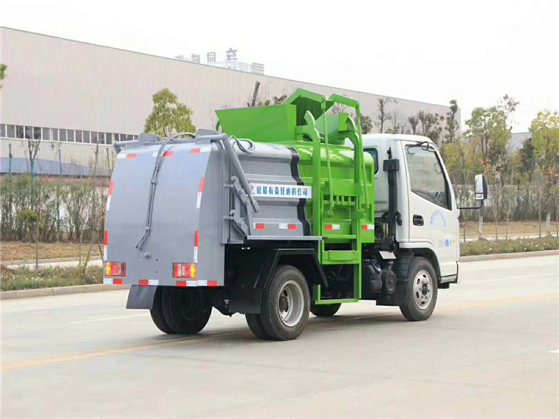 �P�R�͏N����܇3����